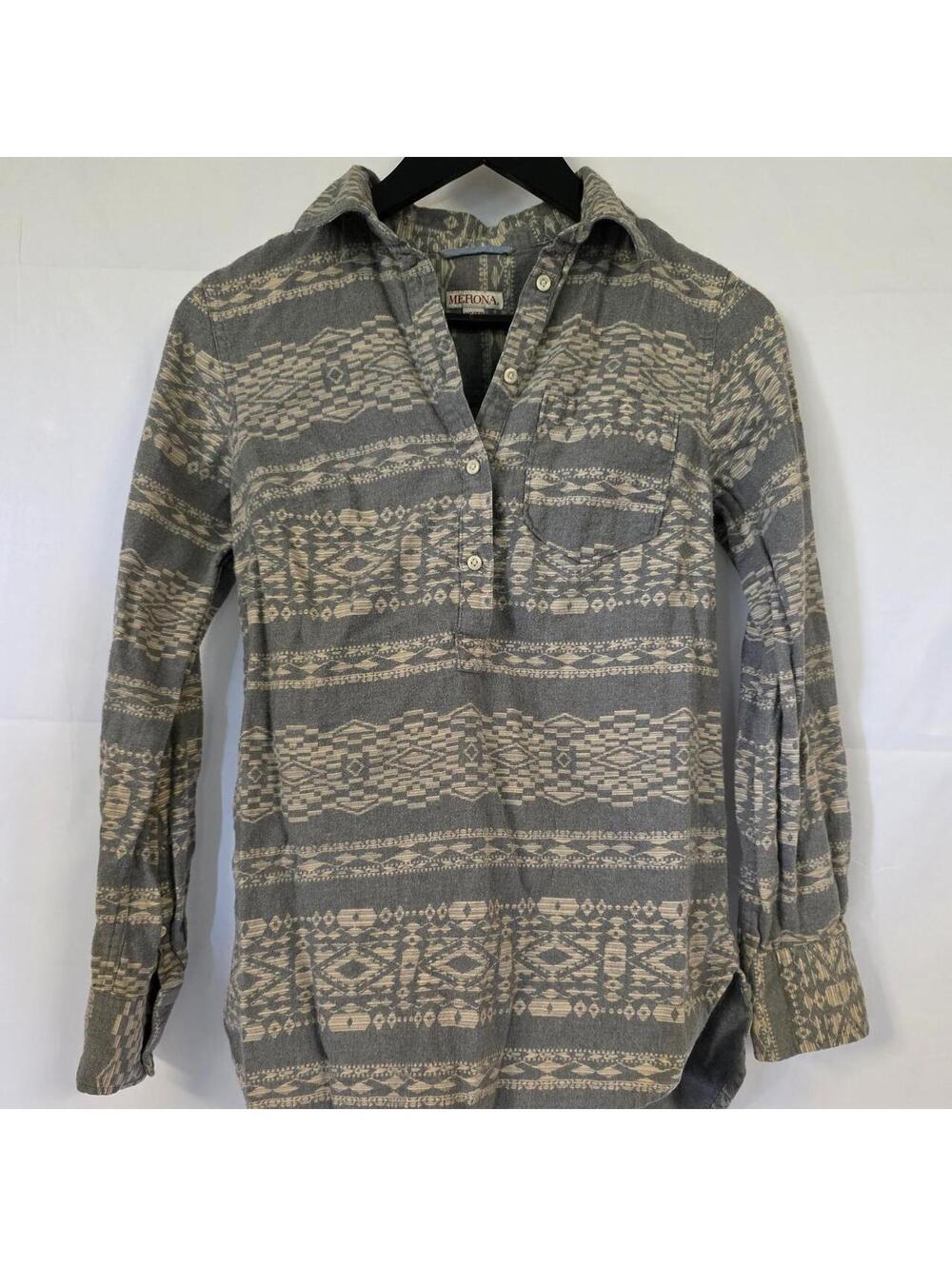 Merona Women's Grey and Cream Shirt